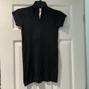 Lululemon Swiftly Tech Short Sleeve Top